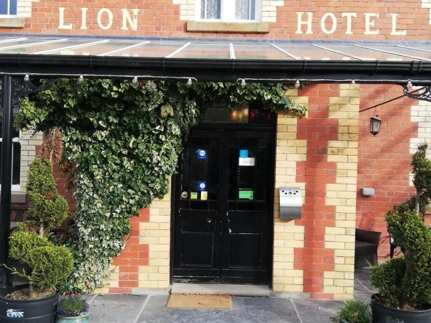 Lion Hotel Llanbister Exteriör bild